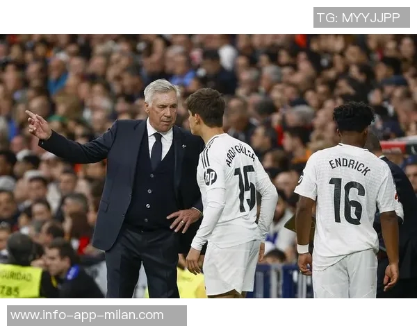 西媒报道门迪伤缺165天皇马考虑为其寻找新去处 西媒报道门迪伤缺165天皇马考虑为其寻找新去处