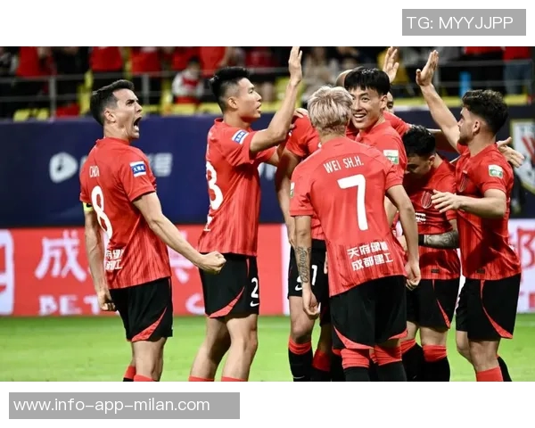 中超球队面临双线作战挑战难以同时保持两套强大阵容 中超球队面临双线作战挑战难以同时保持两套强大阵容