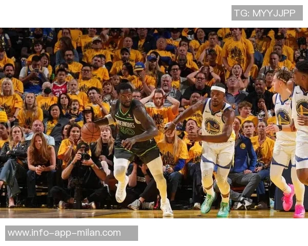 兰德尔半场表现出色9投6中助力球队三分球命中率高达667