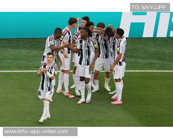 迪马预测尤文首发阵容戴维领衔攻击线伊尔迪兹与库普梅纳斯先发出战 迪马预测尤文首发阵容戴维领衔攻击线伊尔迪兹与库普梅纳斯先发出战